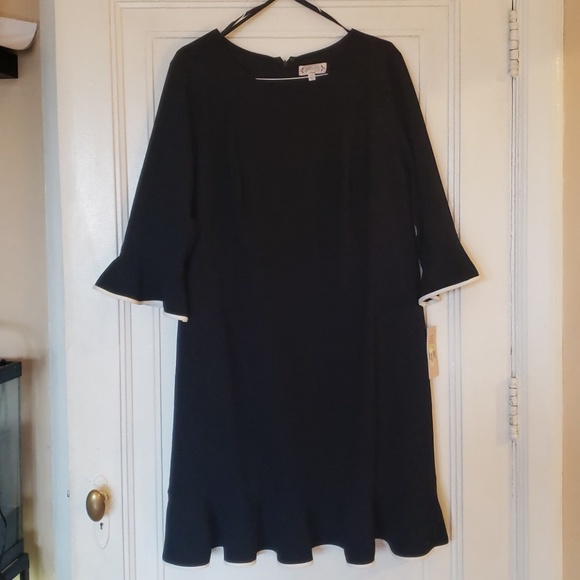 Nanette Lepore Dresses & Skirts - Nanette Lepore Bella Donna Navy Dress Sz 18